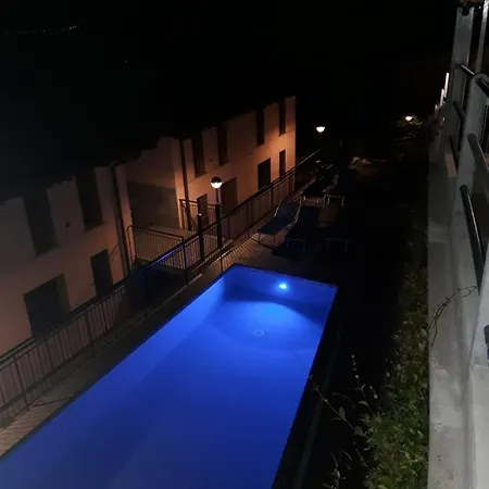 6 Il Tornante Apartment *