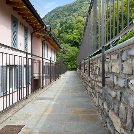 6 Il Tornante Apartment *